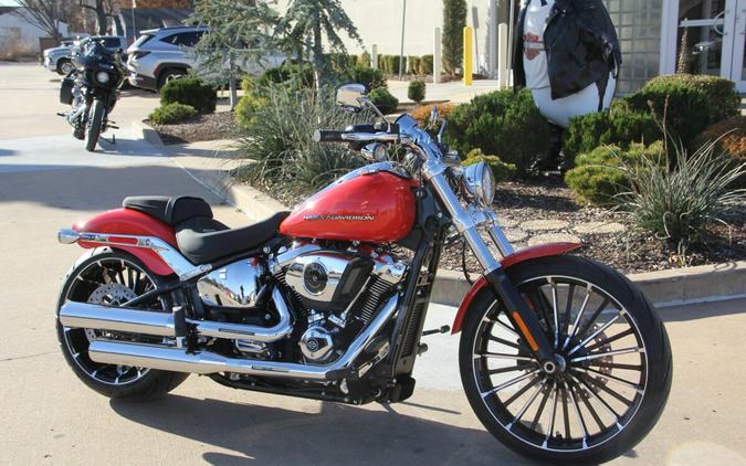 2026 Harley-Davidson Breakout