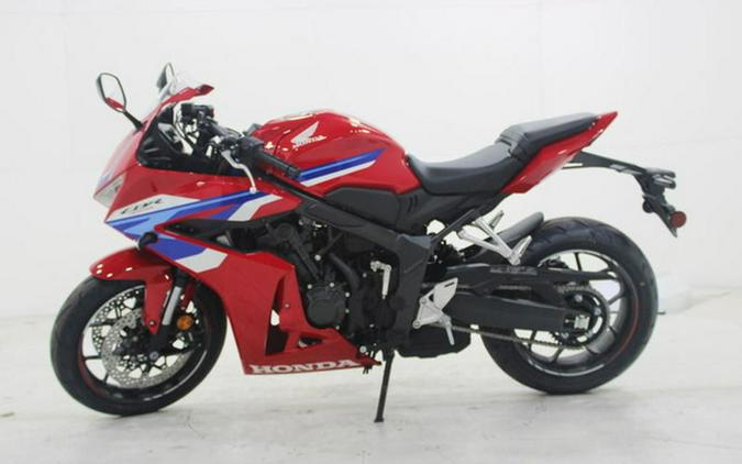 2026 Honda CBR650R E-Clutch