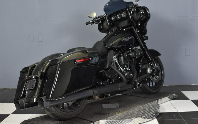 2018 Harley-Davidson Street Glide Special Vivid Black