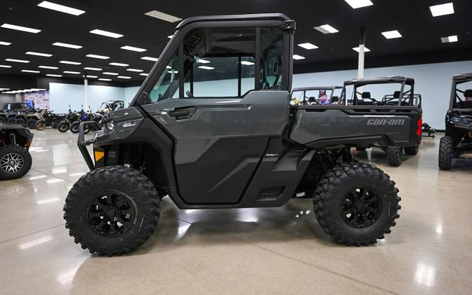 2024 Can-Am DEFENDER LTD HD10