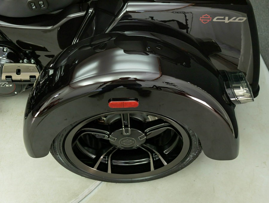 2021 HARLEY DAVIDSON FLHTCUTGSE CVO TRI GLIDE TRIKE W/ABS