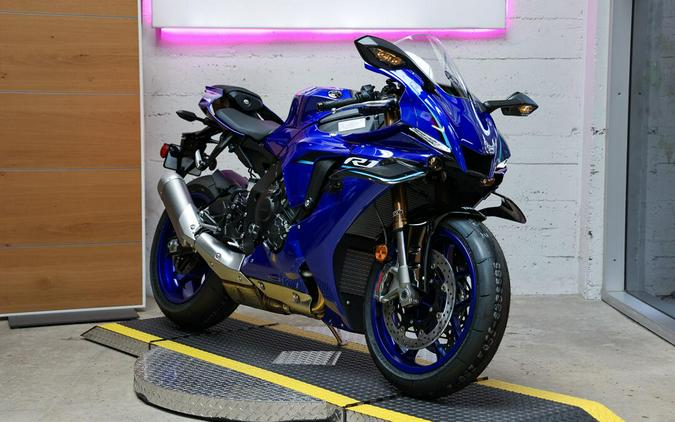 2026 Yamaha YZF-R1