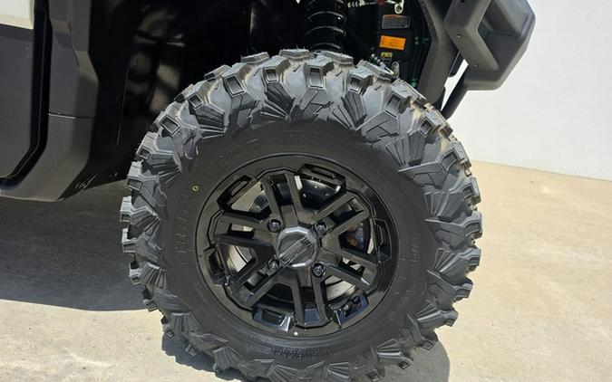 2026 Can-Am Defender MAX Limited HD11