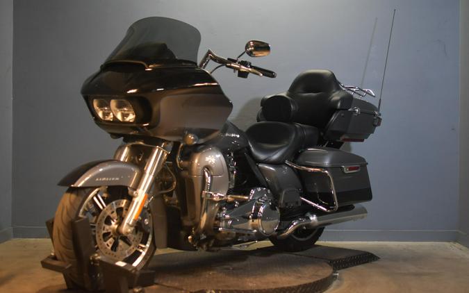 2022 Harley-Davidson Road Glide Limited Gauntlet Gray Metallic/Vivid Black