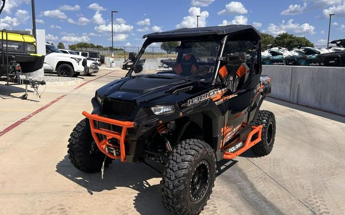 2019 Polaris® General® 1000 EPS Limited Edition Cruiser Black Breakout Camo