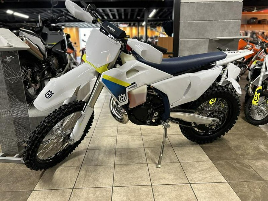 2025 Husqvarna® TX 300