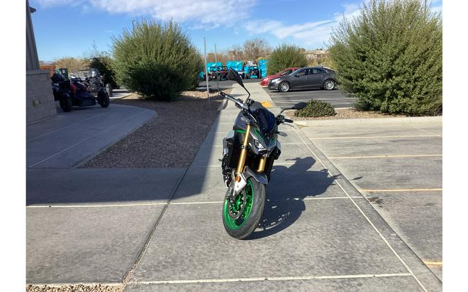 2025 Kawasaki Z900 SE ABS