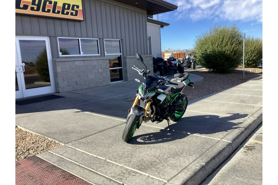 2025 Kawasaki Z900 SE ABS