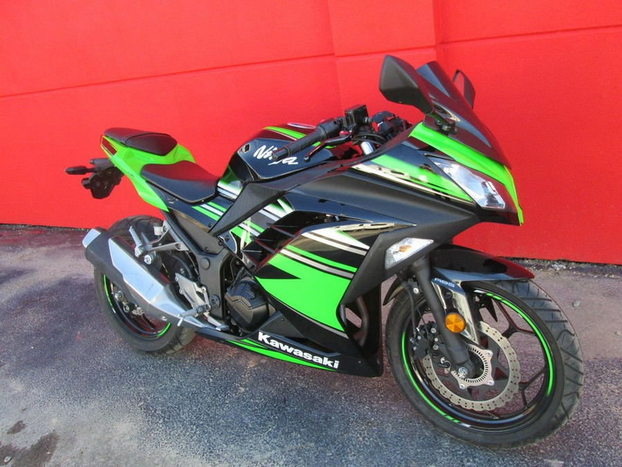 2016 Kawasaki Ninja® 300 ABS KRT Edition