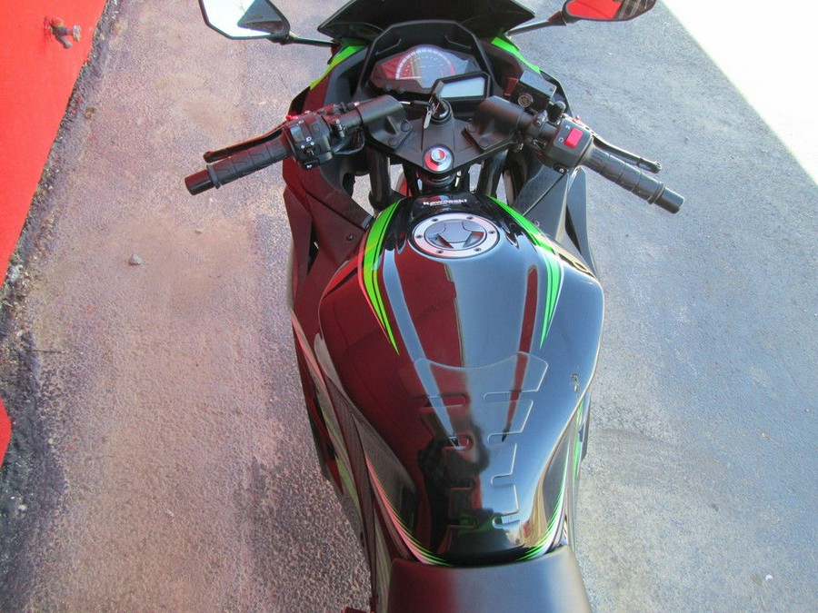 2016 Kawasaki Ninja® 300 ABS KRT Edition
