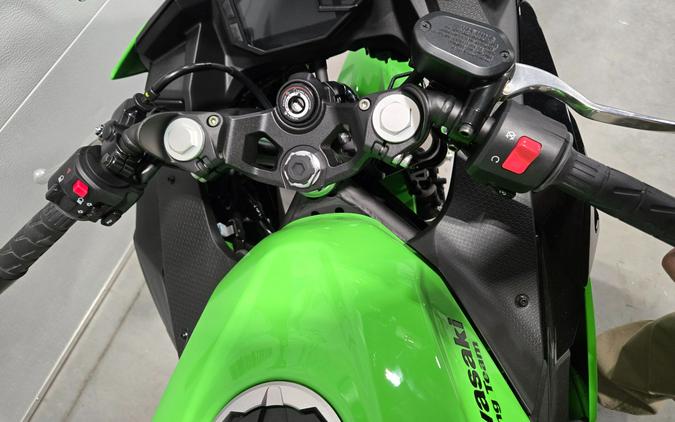 2025 Kawasaki Ninja 500 KRT Edition
