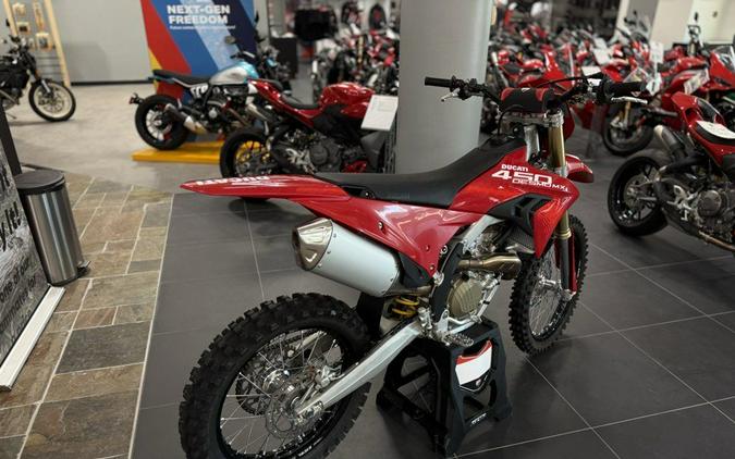 2026 Ducati Desmo450 MX