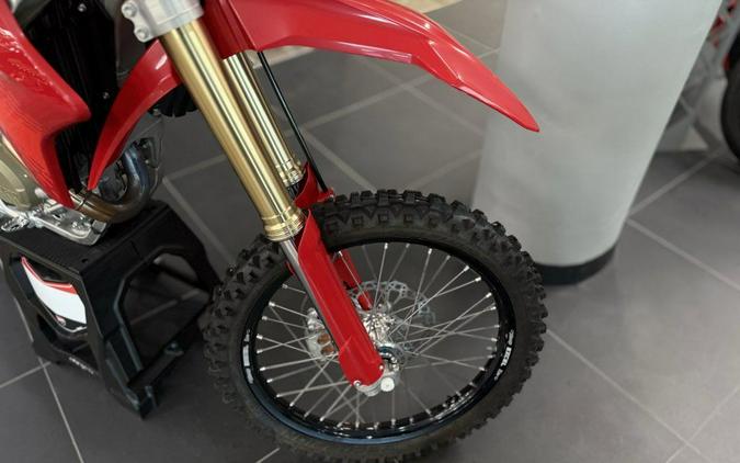 2026 Ducati Desmo450 MX