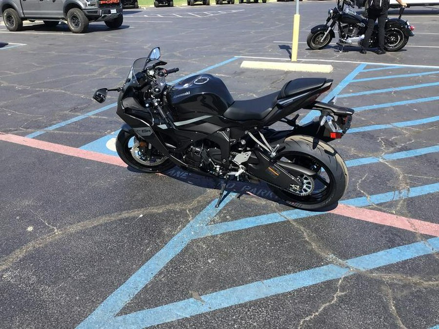 2026 Kawasaki Ninja® ZX™-6R