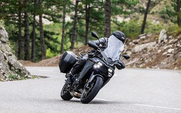 2025 TRACER 9 - Yamaha
