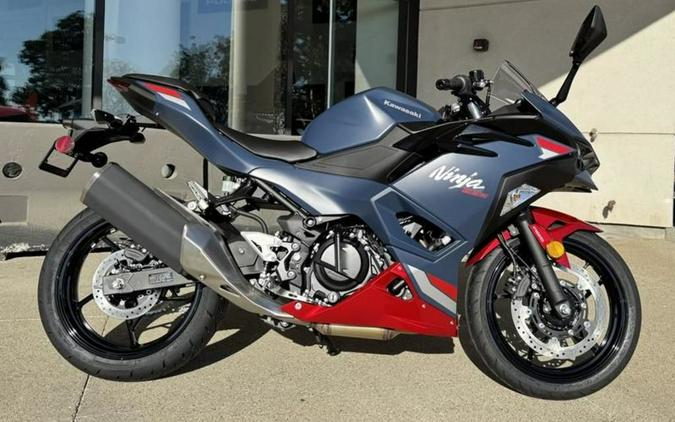 2026 Kawasaki Ninja® 500 ABS