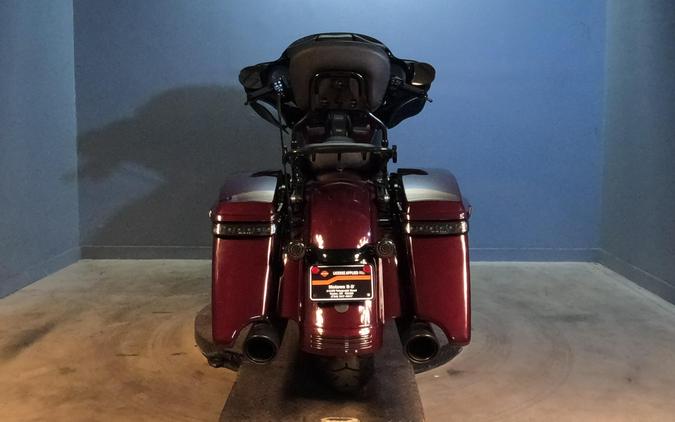 2022 Harley-Davidson Street Glide Special Midnight Crimson/Vivid Black