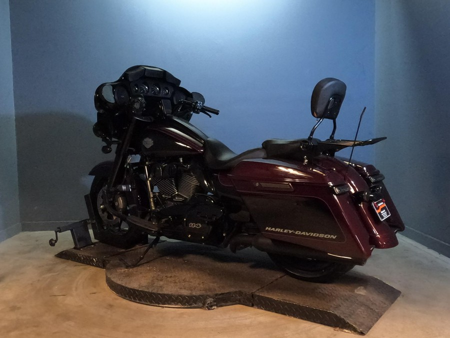 2022 Harley-Davidson Street Glide Special Midnight Crimson/Vivid Black