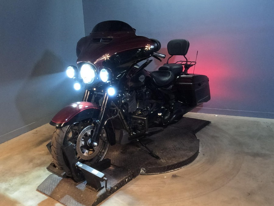 2022 Harley-Davidson Street Glide Special Midnight Crimson/Vivid Black