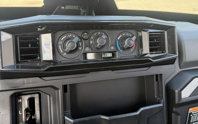 2027 Kawasaki RIDGE® CREW HVAC