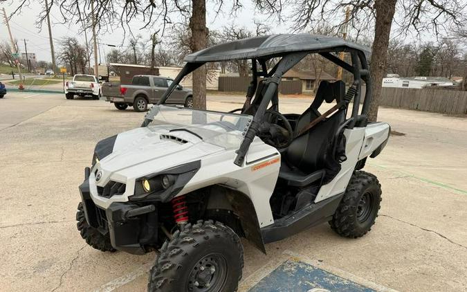 2016 Can-Am® Commander XT 800R