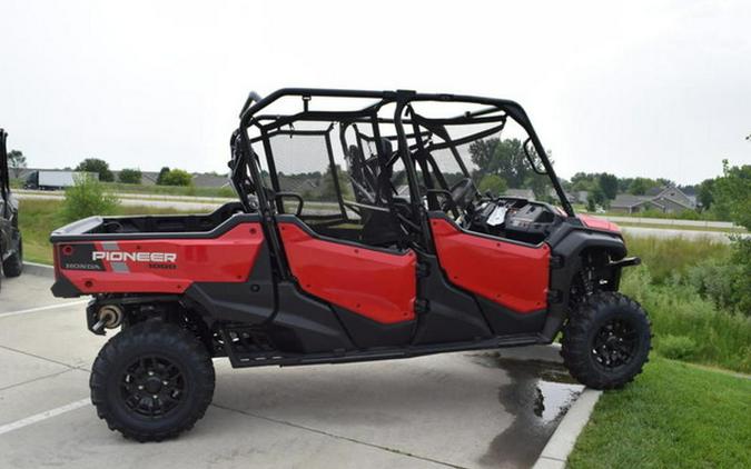 2024 Honda Pioneer 1000-6 Deluxe Crew