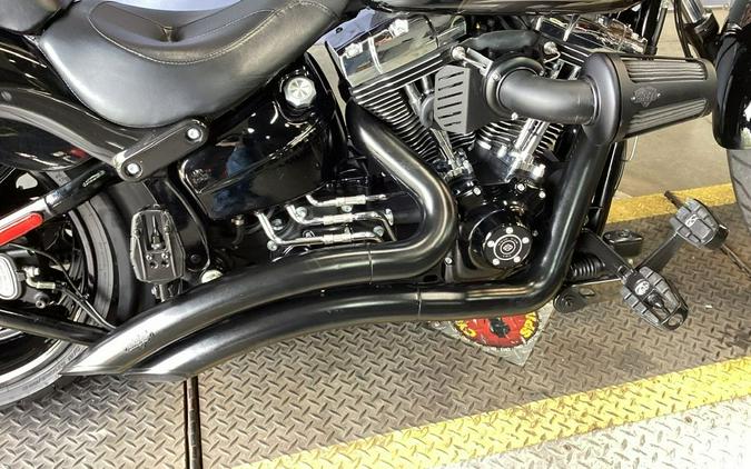 2016 Harley-Davidson® FXSB - Softail® Breakout®