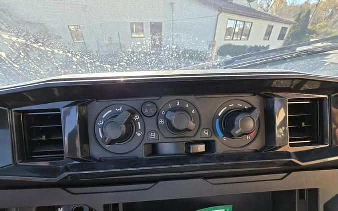 2025 Kawasaki Ridge® XR Deluxe HVAC