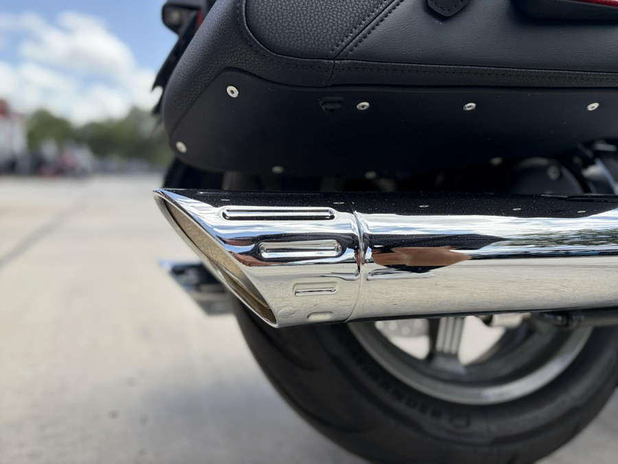2023 BMW R18 CLASSIC