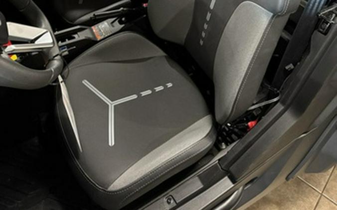 2025 CFMOTO ZFORCE 950 Sport