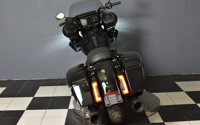 2024 Harley-Davidson Road Glide Vivid Black