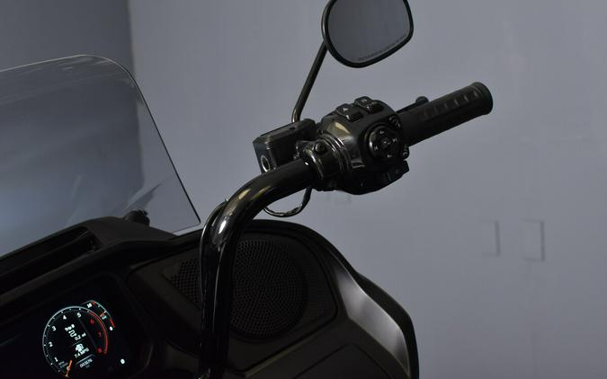 2024 Harley-Davidson Road Glide Vivid Black