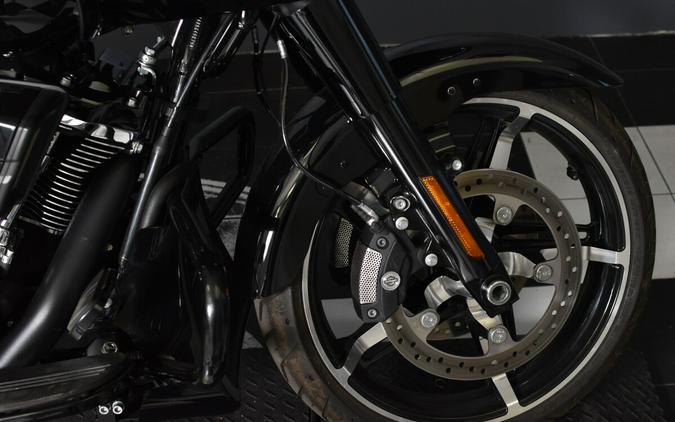 2024 Harley-Davidson Road Glide Vivid Black