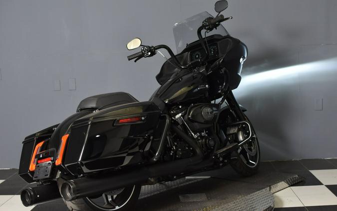 2024 Harley-Davidson Road Glide Vivid Black