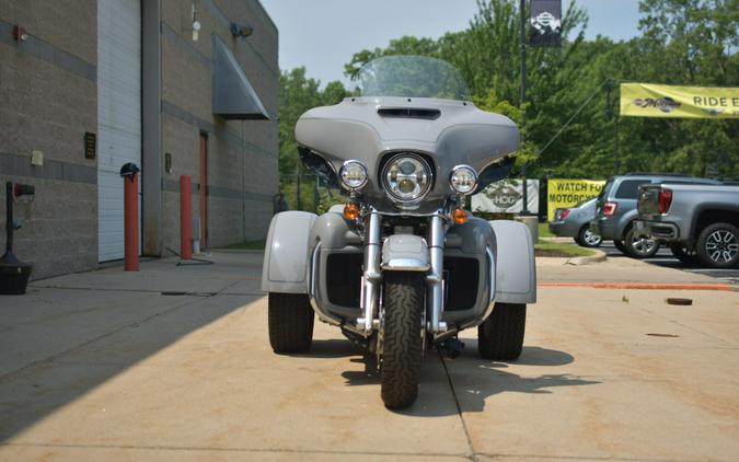 2024 Harley-Davidson Tri Glide Ultra Billiard Gray