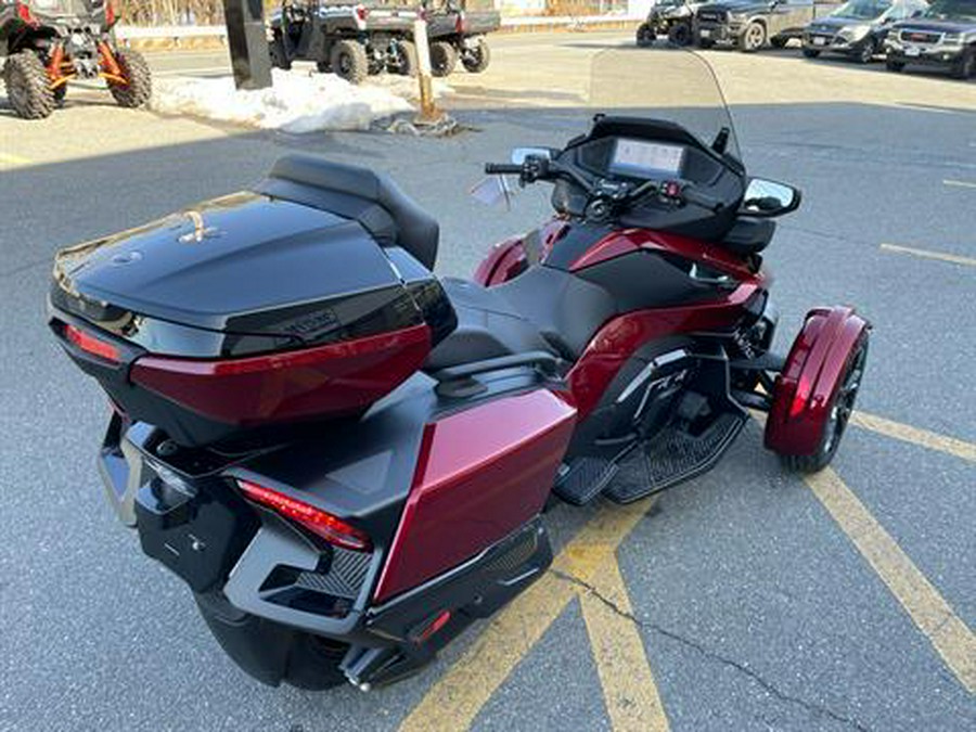 2024 Can-Am Spyder RT Limited