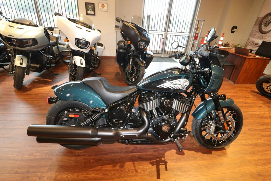 2025 Indian Motorcycle® Sport Chief Cascade Green Metallic