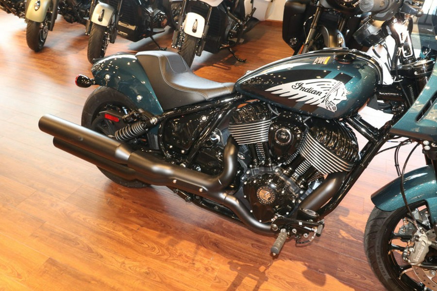 2025 Indian Motorcycle® Sport Chief Cascade Green Metallic