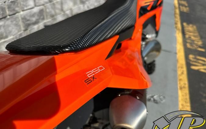2025 KTM 250 SX