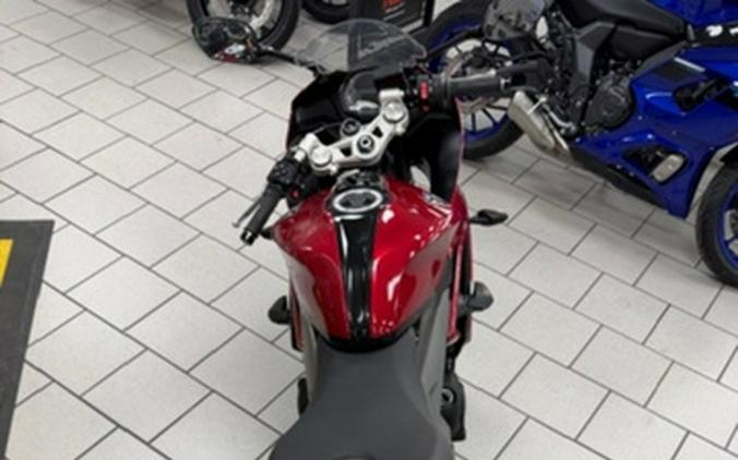 2025 Triumph Daytona 660 Carnival Red/Sapphire Black 660