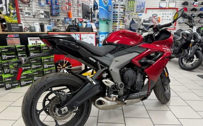 2025 Triumph Daytona 660 Carnival Red/Sapphire Black 660