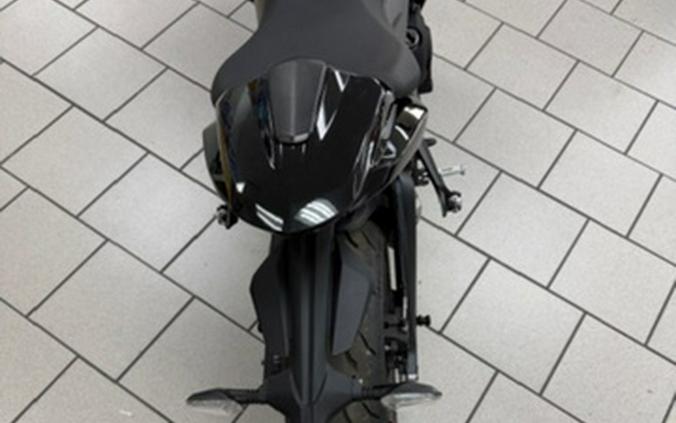 2025 Triumph Daytona 660 Carnival Red/Sapphire Black 660