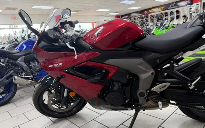 2025 Triumph Daytona 660 Carnival Red/Sapphire Black 660