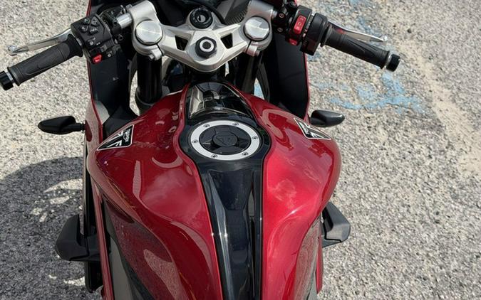 2025 Triumph Daytona 660 Carnival Red/Sapphire Black 660
