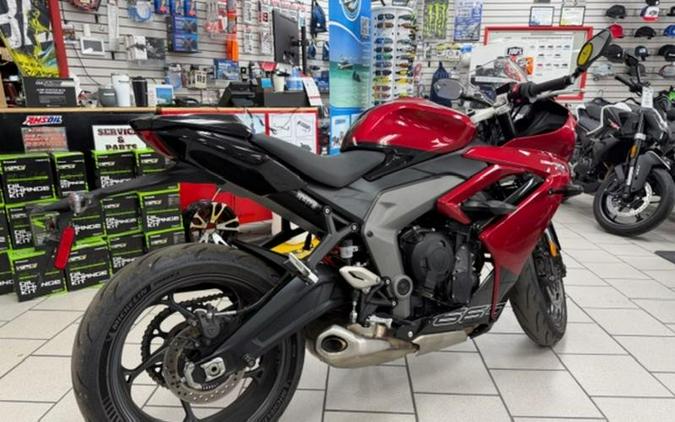 2025 Triumph Daytona 660 Carnival Red/Sapphire Black