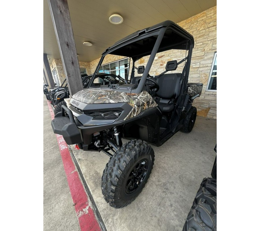 2026 Can-Am Defender XT HD11