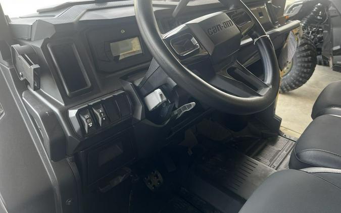 2026 Can-Am Defender XT HD11