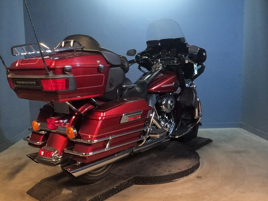 2009 Harley-Davidson Electra Glide Ultra Classic Red Hot Sunglo