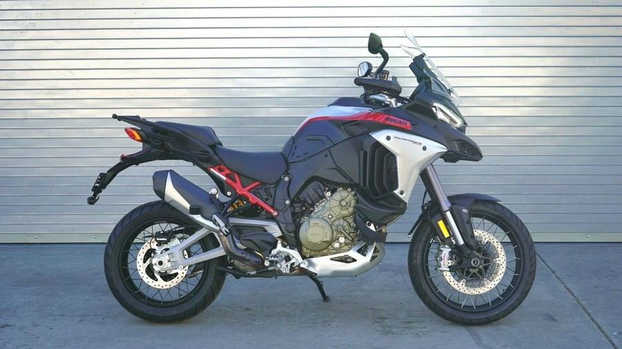 2024 Ducati Multistrada V4 Rally Travel Adventure Black