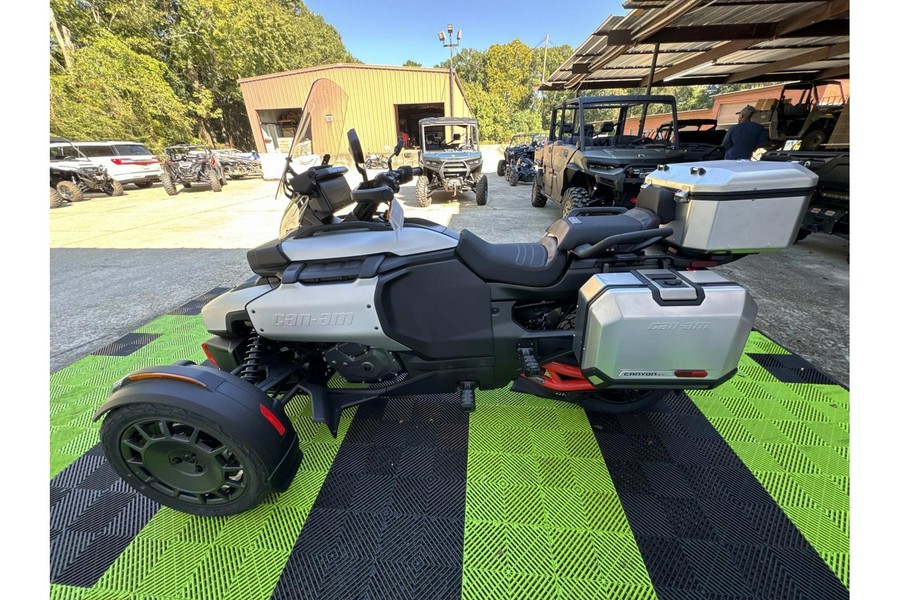 2025 Can-Am CANYON XT
